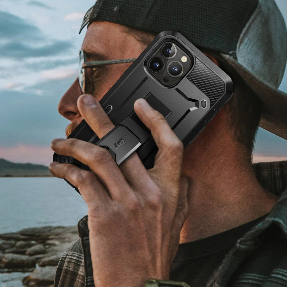 Schutzhülle Supcase UB Pro SP für iPhone 13 Pro, Schwarz