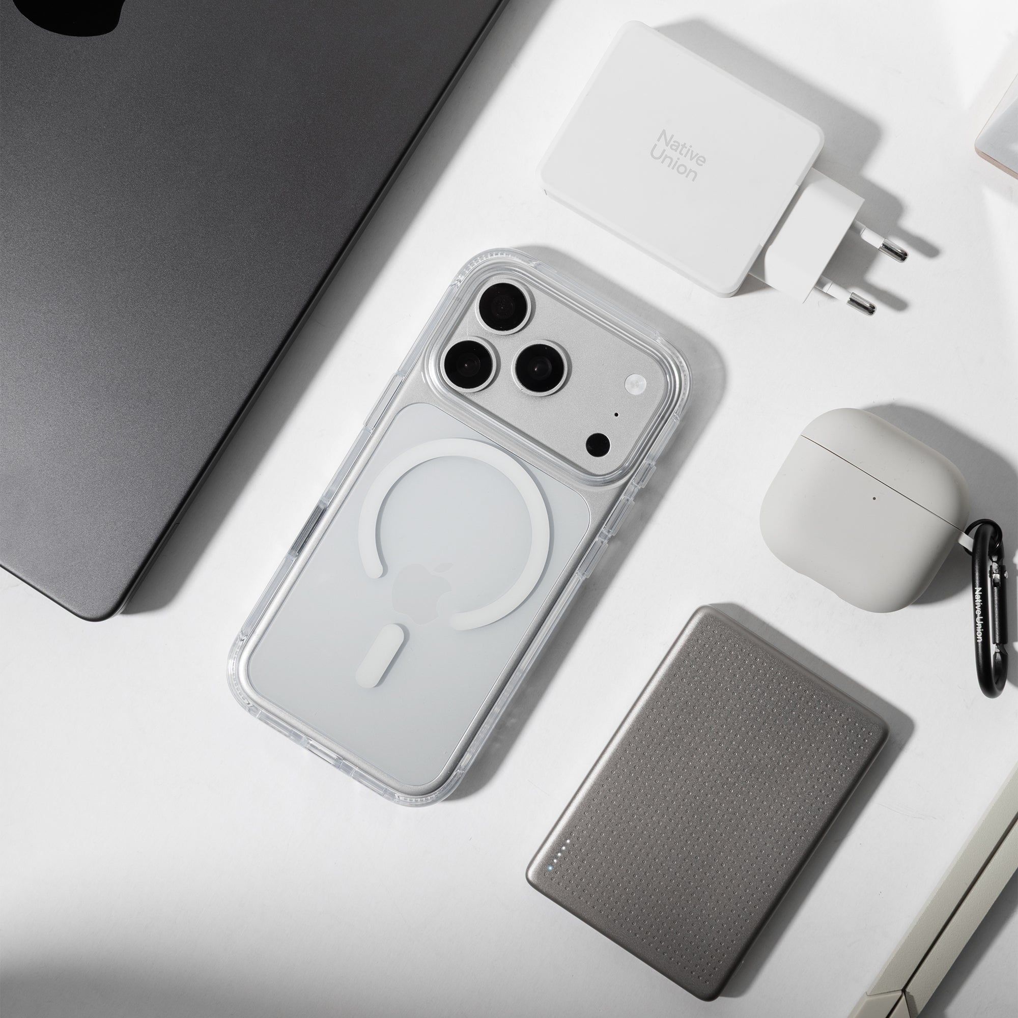 Handyhülle für iPhone 18 Pro, Native Union (RE)Clear mit MagSafe, Transparent (6/11)