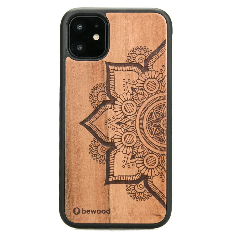 Holzhülle für iPhone 11, Bewood Apfelbaum Mandala