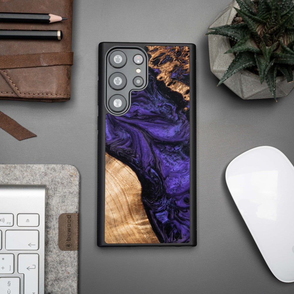 Holzhülle für Galaxy S23 Ultra, Bewood Unique Violet