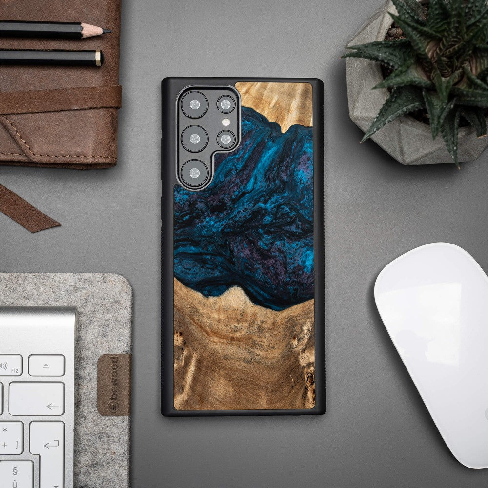 Holzhülle für Galaxy S22 Ultra, Bewood Unique Planets Neptun