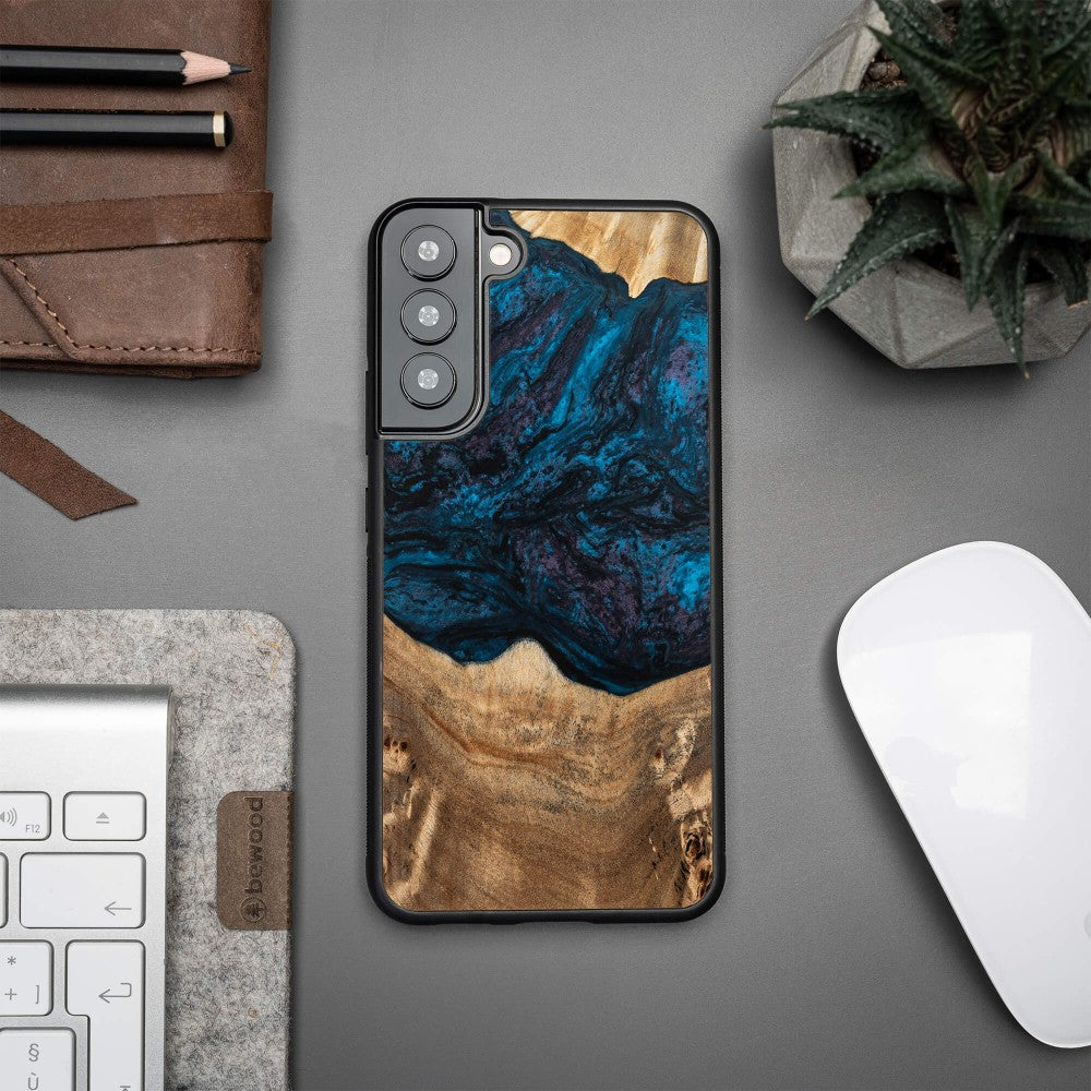 Holzhülle für Galaxy S22 Plus, Bewood Unique Planets Neptun