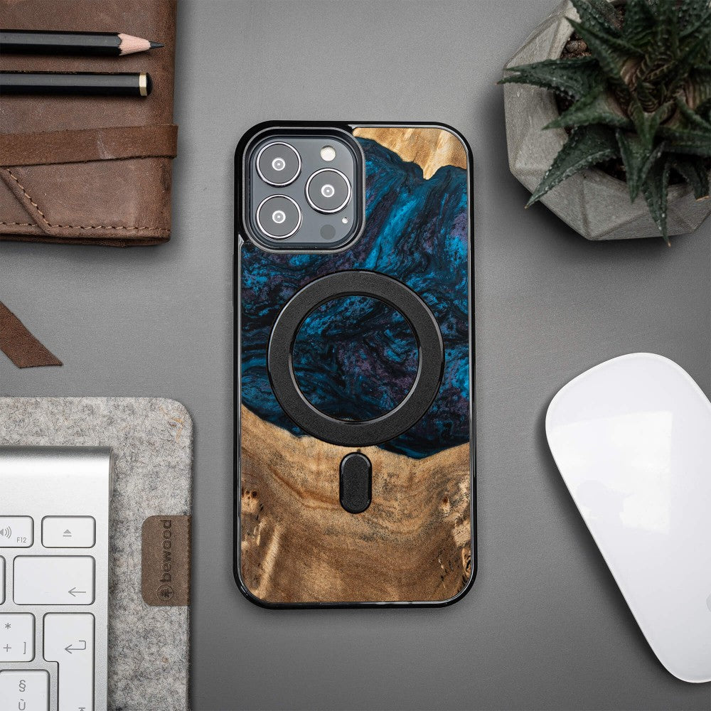 Holzhülle für iPhone 13 Pro Max, Bewood Unique Planets Neptun für MagSafe