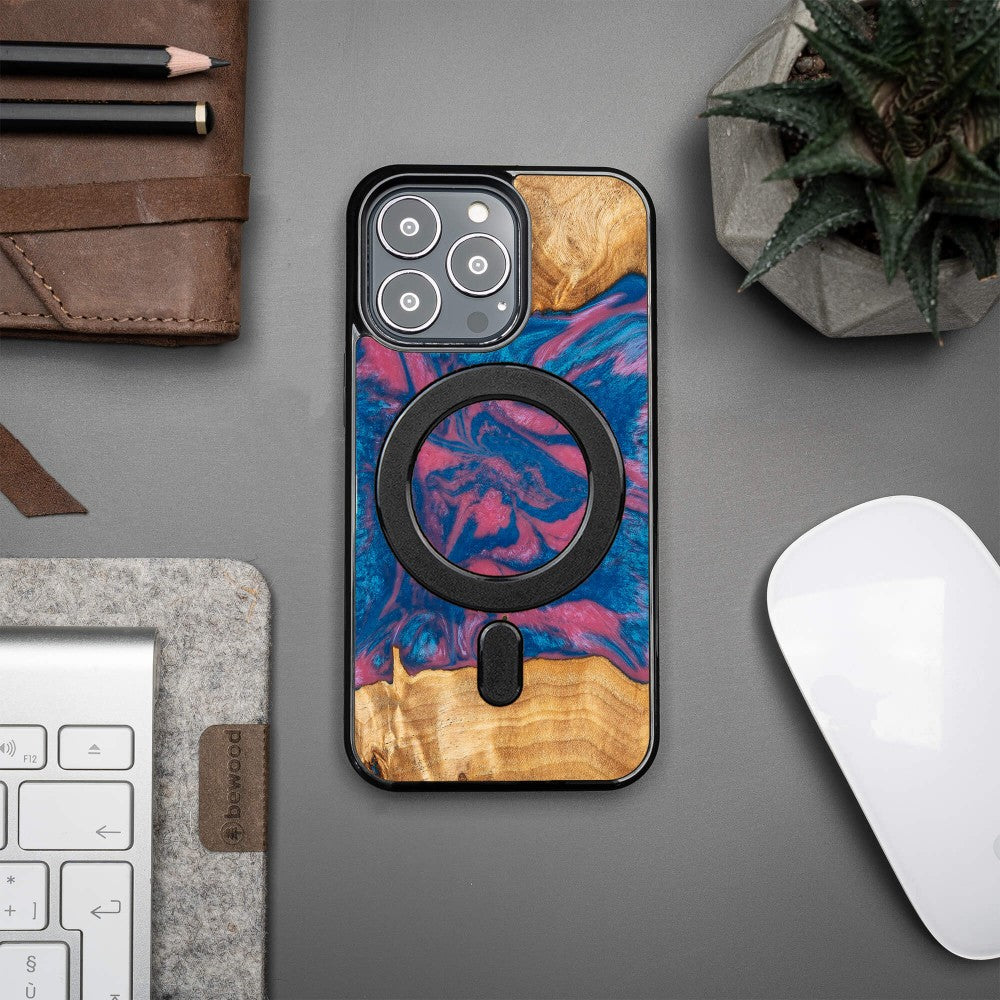 Holzhülle für iPhone 13 Pro, Bewood Unique Neons Vegas für MagSafe