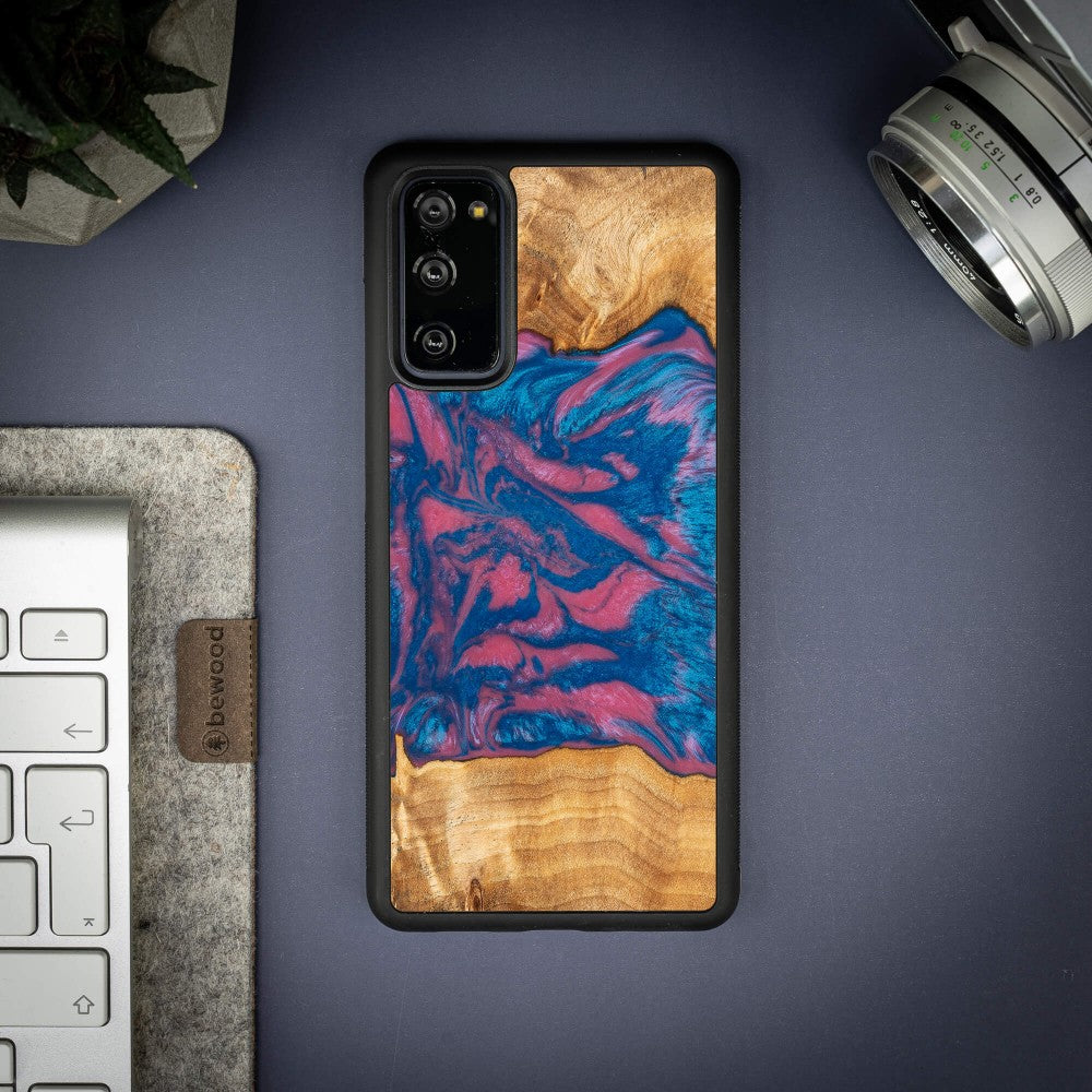Holzhülle für Galaxy S20 FE, Bewood Unique Neons Vegas