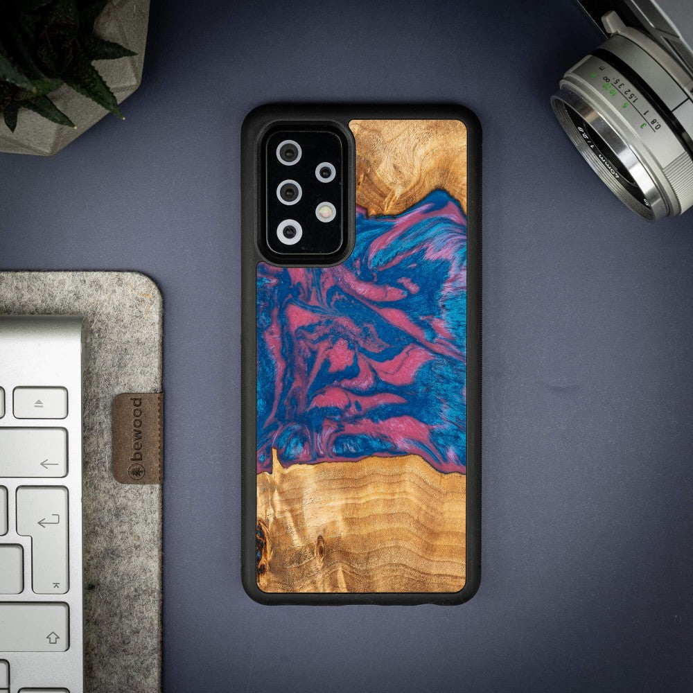 Holzhülle für Galaxy A72 5G, Bewood Unique Neons Vegas