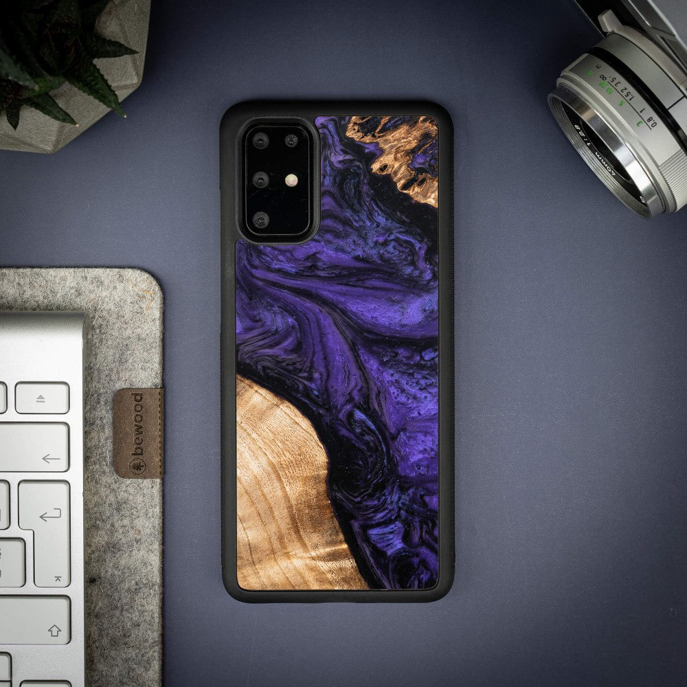 Holzhülle für Galaxy S20 Plus, Bewood Unique Violet