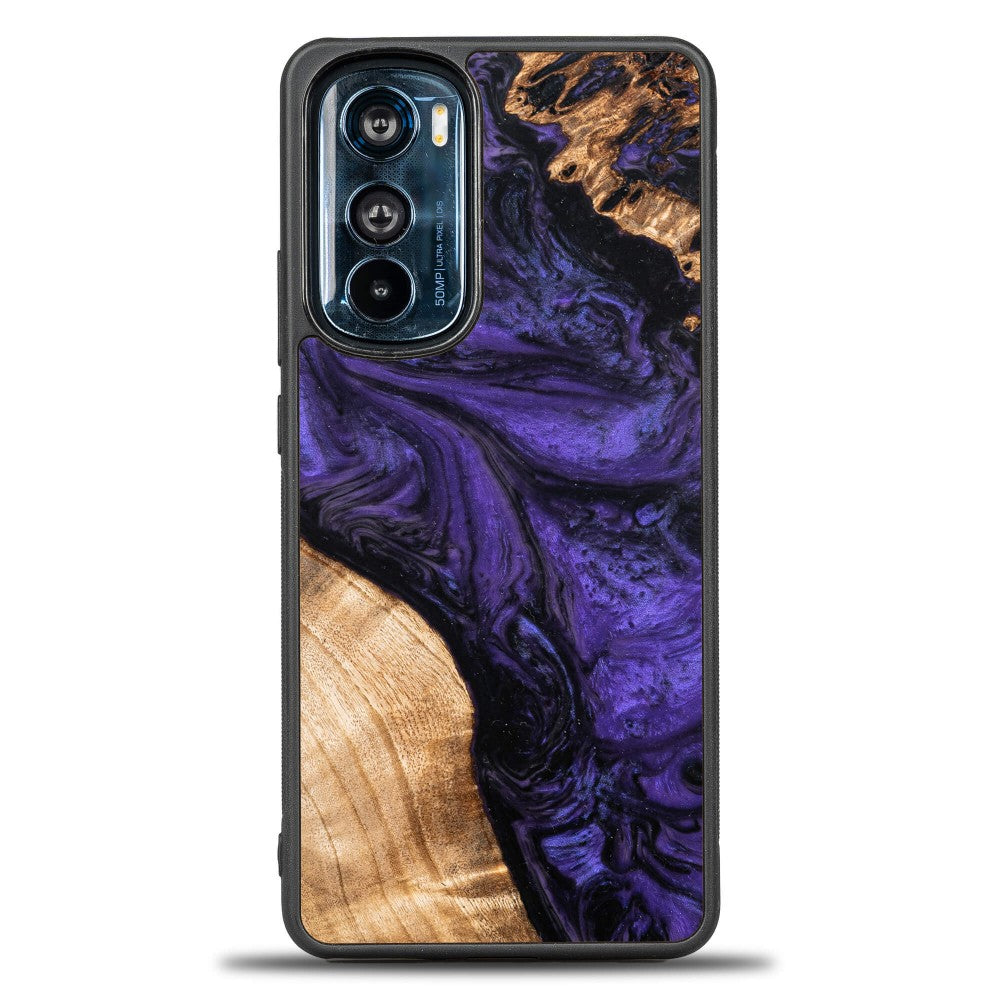 Holzhülle für Motorola Edge 30, Bewood Unique Violet
