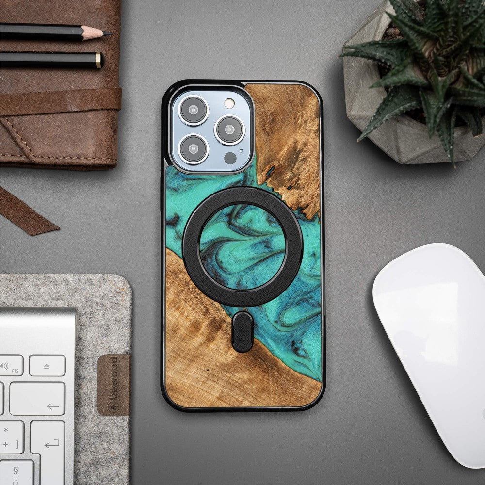 Holzhülle für iPhone 15 Pro Max, Bewood Unique Turquoise für MagSafe