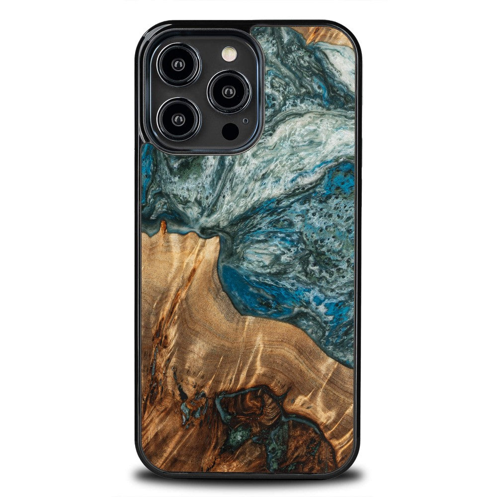 Holzhülle für iPhone 15 Pro Max, Bewood Unique Planets Erde