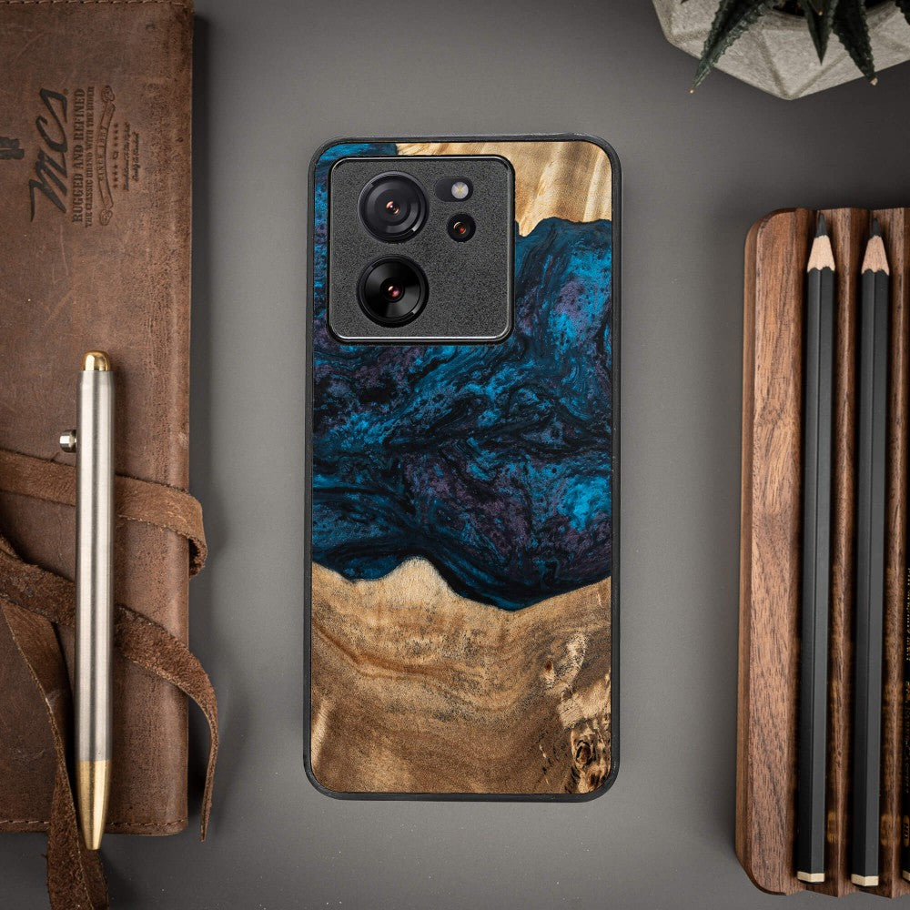 Holzhülle für Xiaomi 13T Pro / 13T, Bewood Unique Planets Neptun