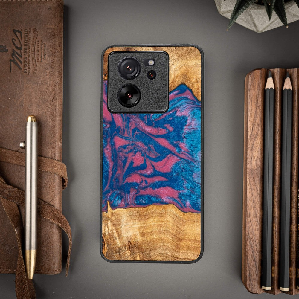 Holzhülle für Xiaomi 13T Pro / 13T, Bewood Unique Neons Vegas