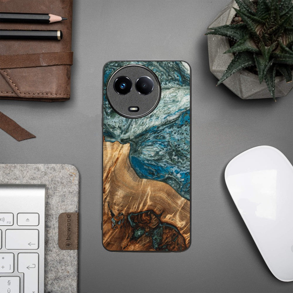 Holzhülle für Realme 11 5G, Bewood Unique Planets Erde