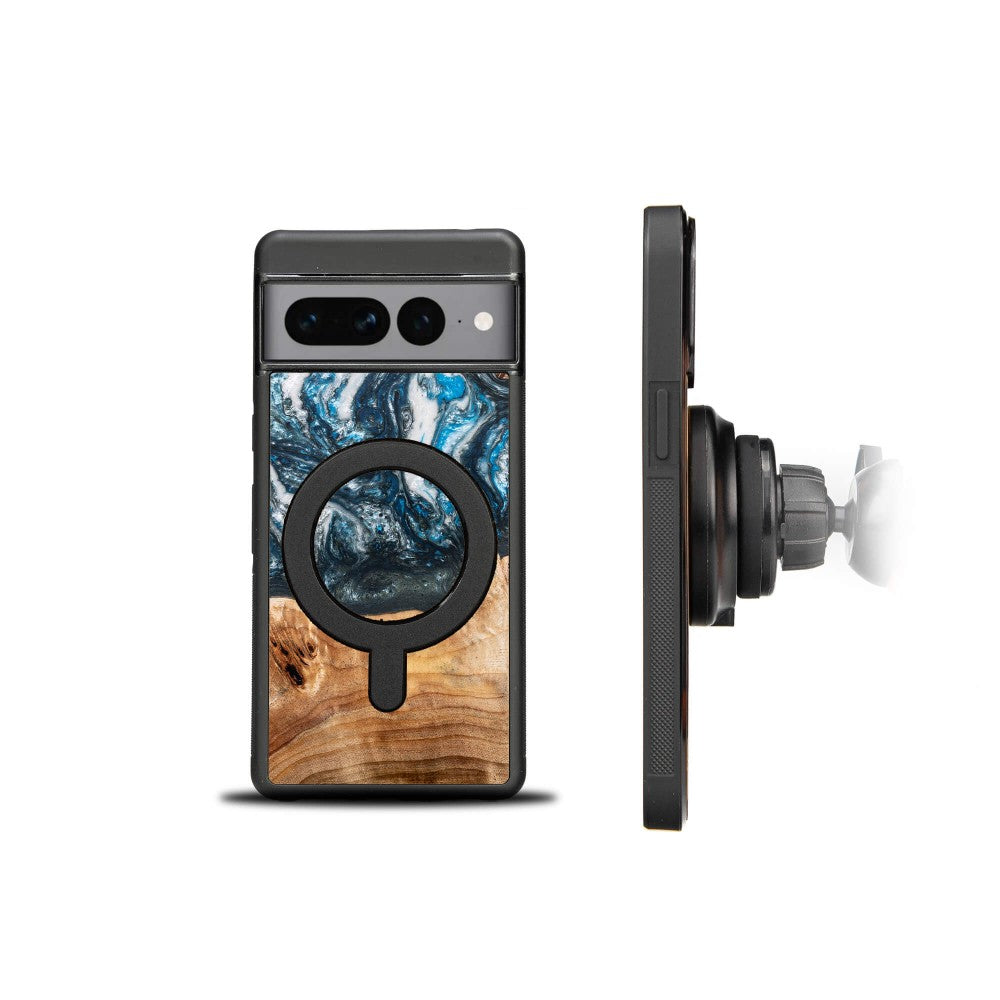 Holzhülle für Google Pixel 7, Bewood Unique Planets Erde
