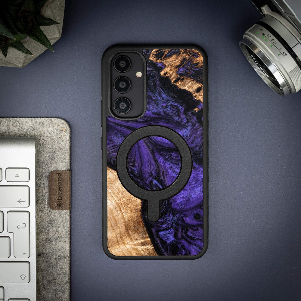 Holzhülle für Galaxy A54 5G, Bewood Unique Violet für MagSafe
