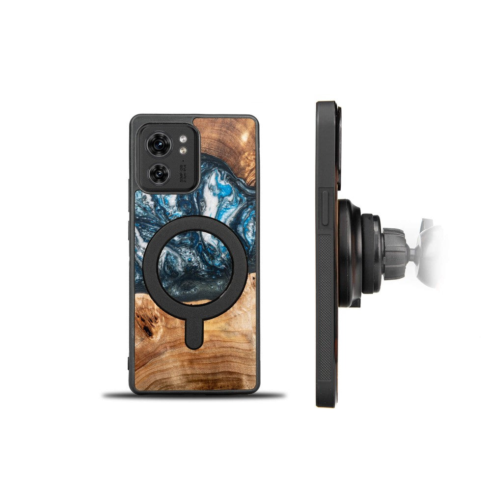 Holzhülle für Motorola Edge 40, Bewood Unique Planets Erde für MagSafe