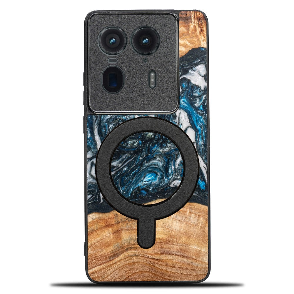 Holzhülle für Motorola Edge 50 Ultra, Bewood Unique Planets Erde für MagSafe