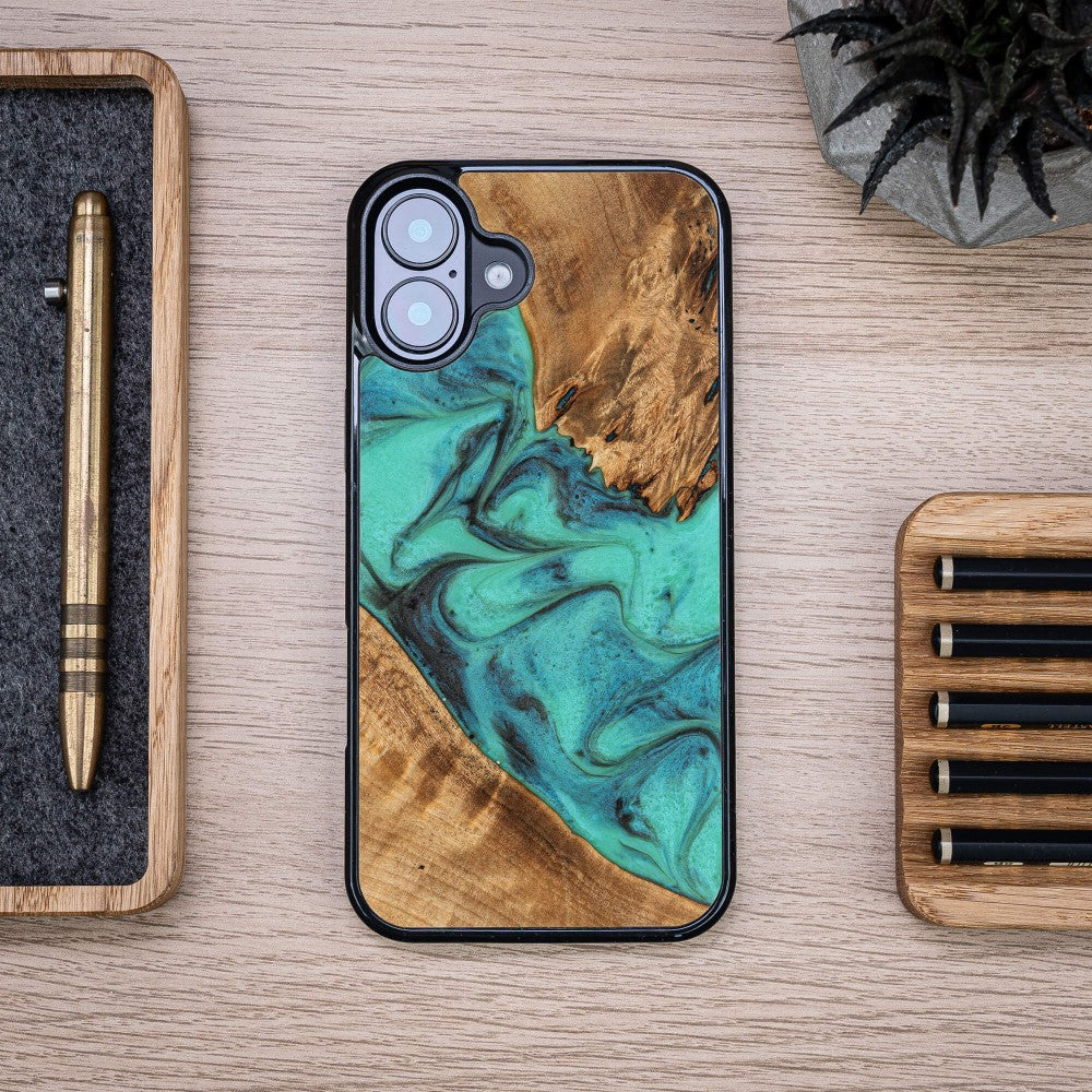 Holzhülle für iPhone 16 Plus, Bewood Unique Turquoise