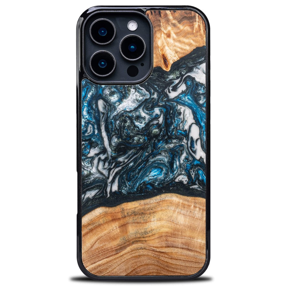 Holzhülle für iPhone 16 Pro Max, Bewood Unique Planets Erde