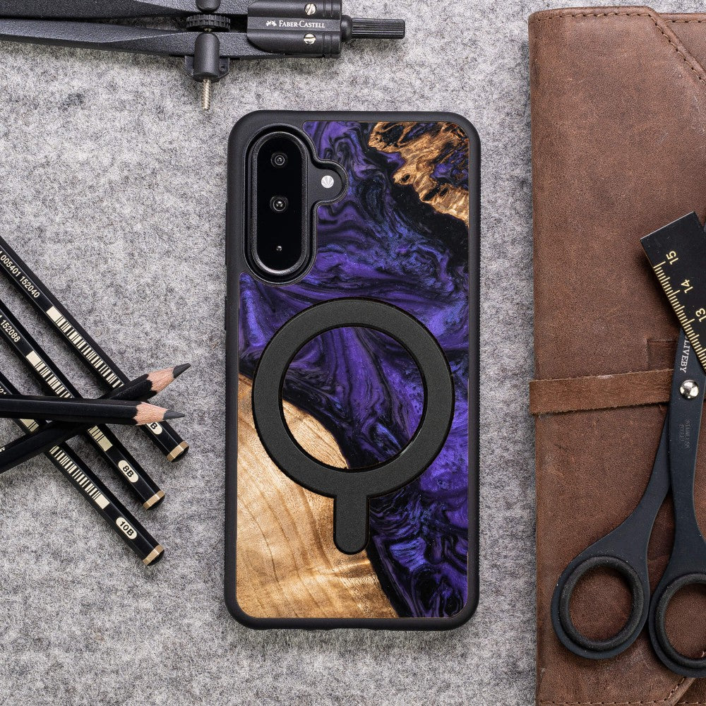 Holzhülle für Galaxy A36 5G, Bewood Unique Violet für MagSafe