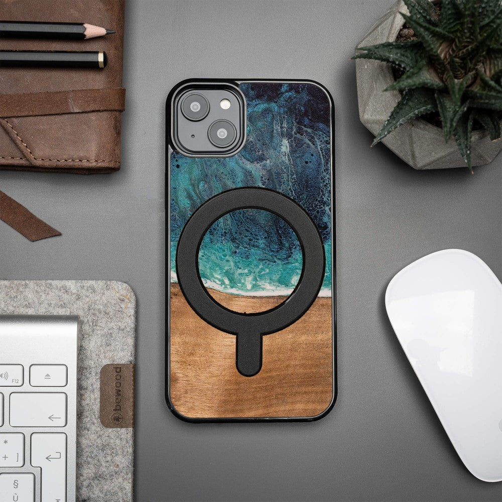 Holzhülle für iPhone 14 Plus, Bewood Unique Dream Island für MagSafe, Blau-Braun