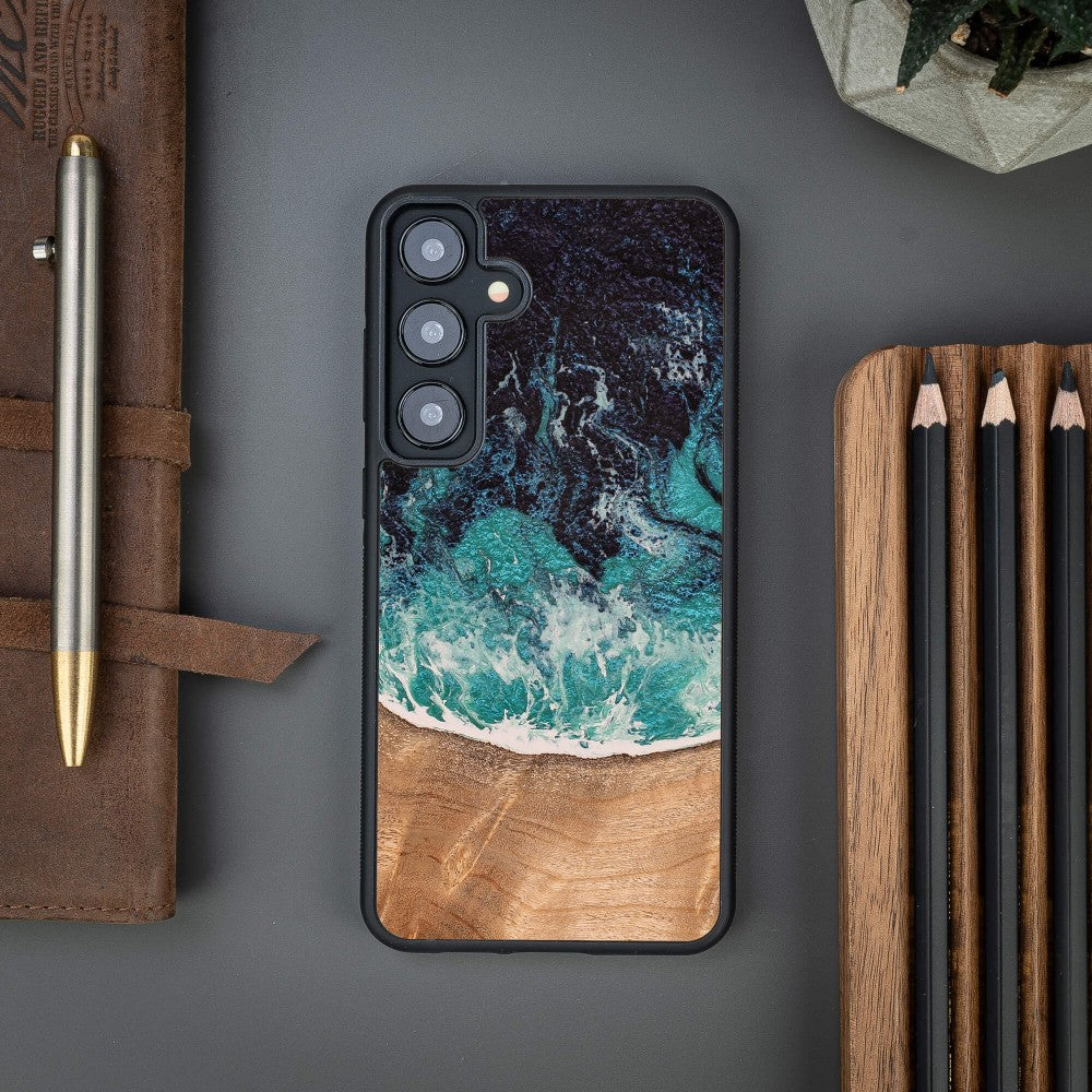 Holzhülle für Galaxy S24 FE, Bewood Unique Dream Island, Blau-Braun