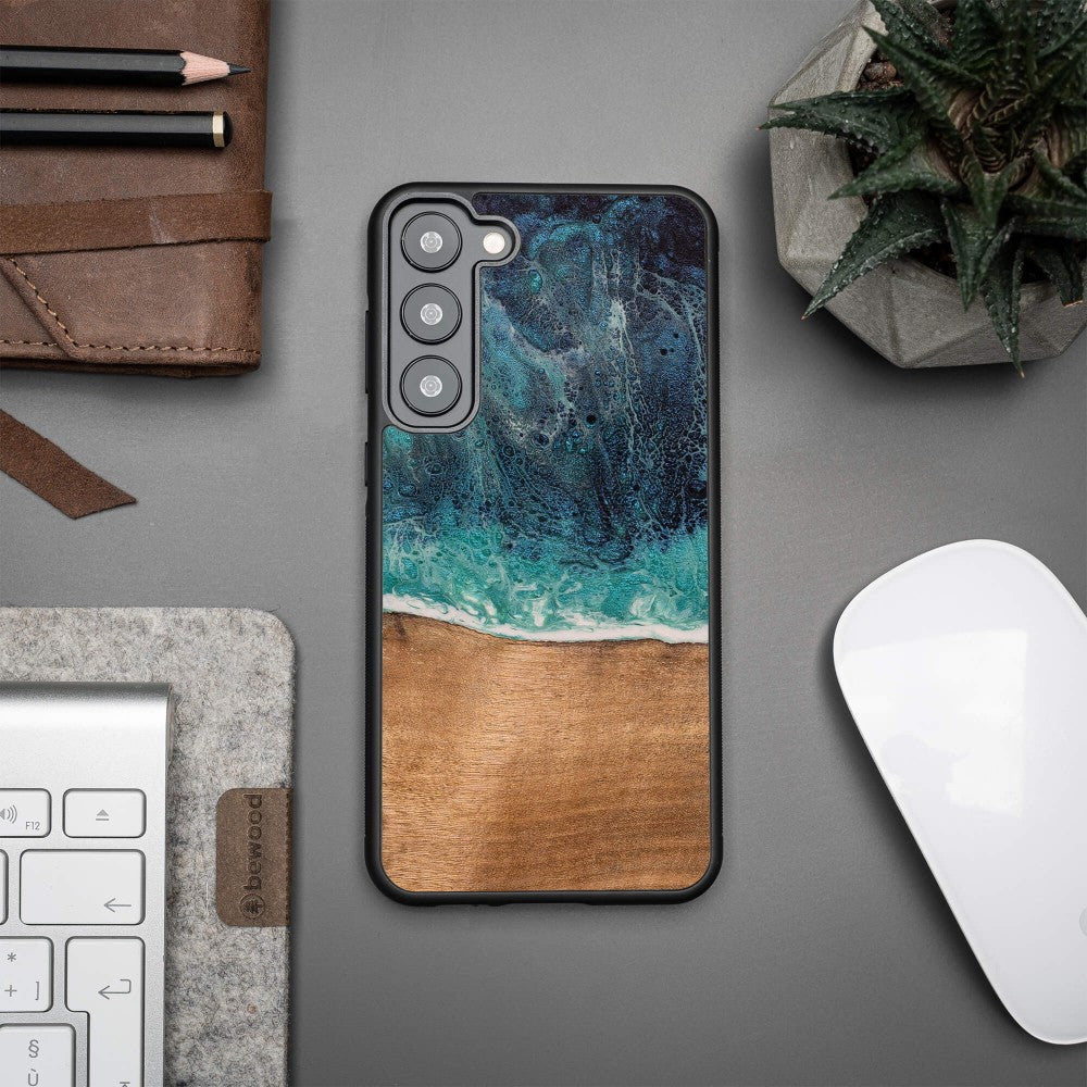 Holzhülle für Galaxy S23 Plus, Bewood Unique Dream Island, Blau-Braun