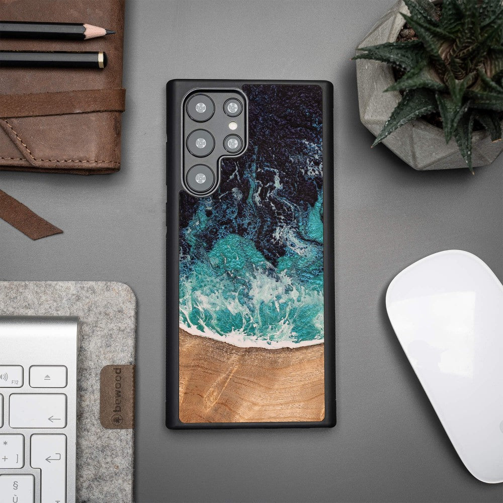 Holzhülle für Galaxy S22 Ultra, Bewood Unique Dream Island, Blau-Braun