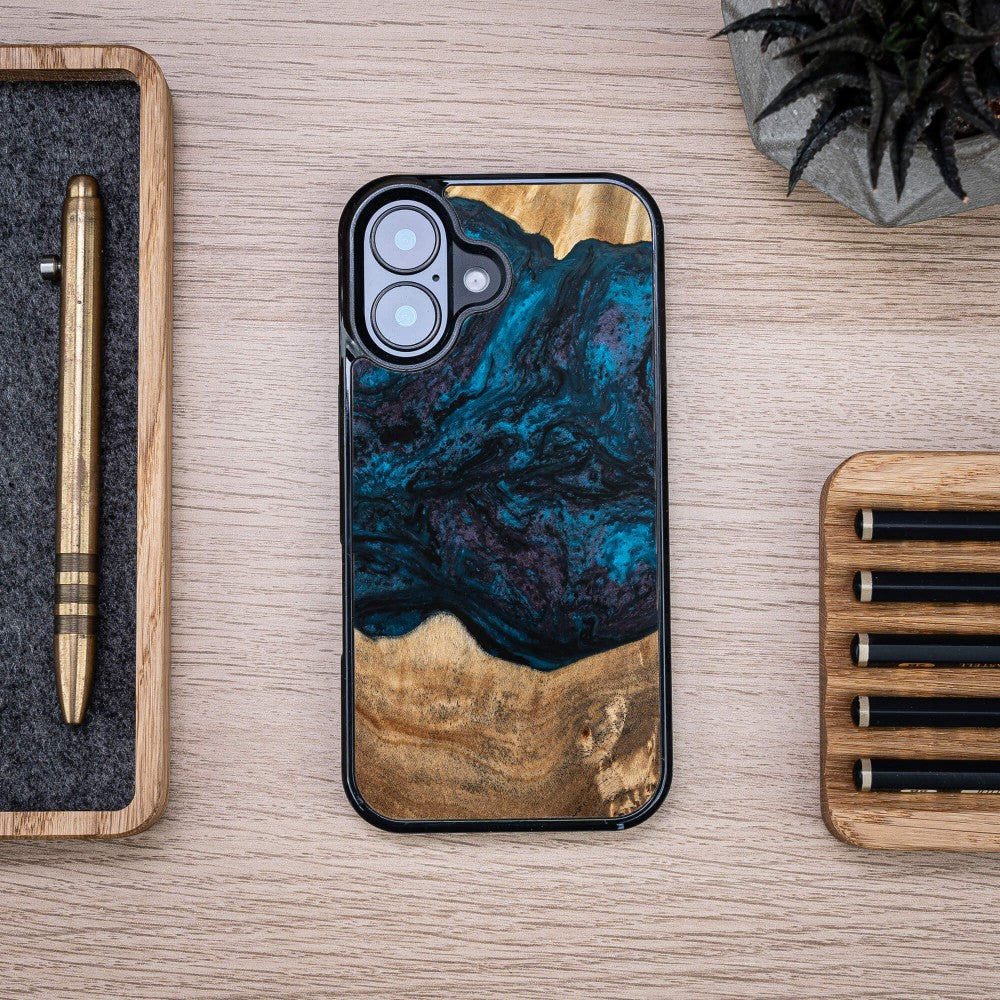 Holzhülle für iPhone 17, Bewood Unique Planets Neptun