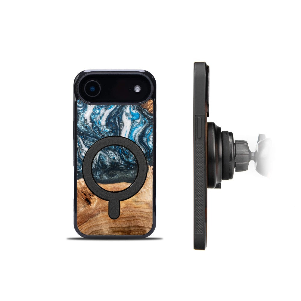 Holzhülle für iPhone Air, Bewood Unique Planets Erde für MagSafe