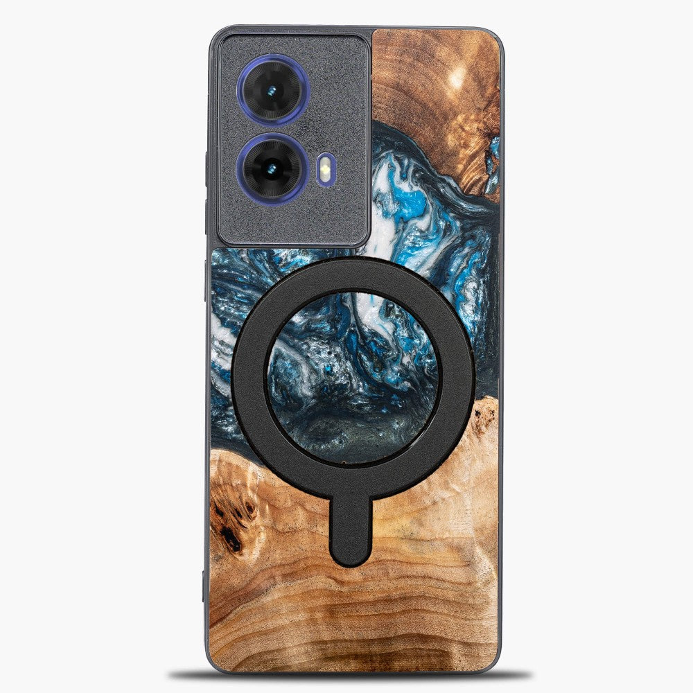 Holzhülle für Motorola Moto G85 5G, Bewood Unique Planets Erde für MagSafe