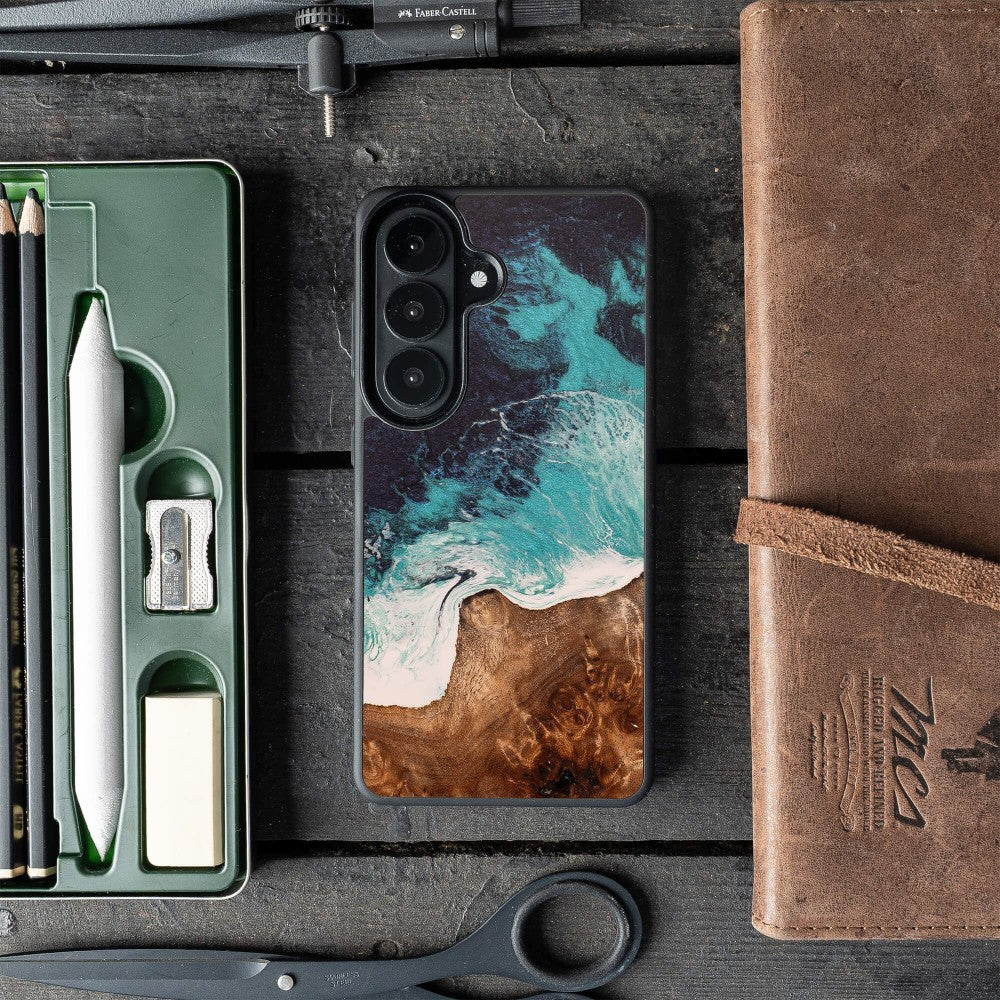 Holzhülle für Galaxy A57 5G, Bewood Unique Dream Island, Blau-Braun