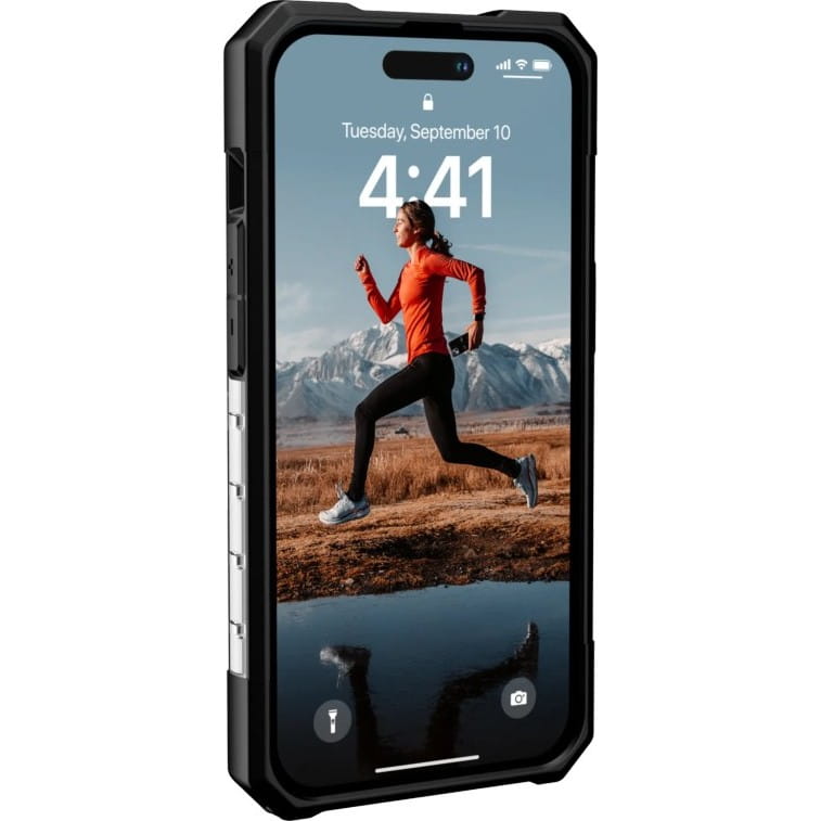 Schutzhülle Urban Armor Gear Plasma für iPhone 14 Pro, Transparent