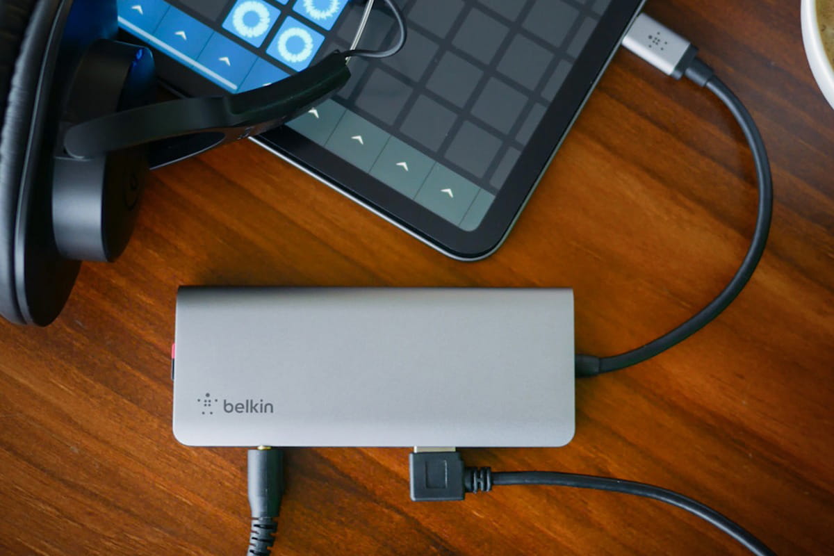 Hub Belkin Connect von USB-C 7in1 Multiport Adapter 100 W, Silber