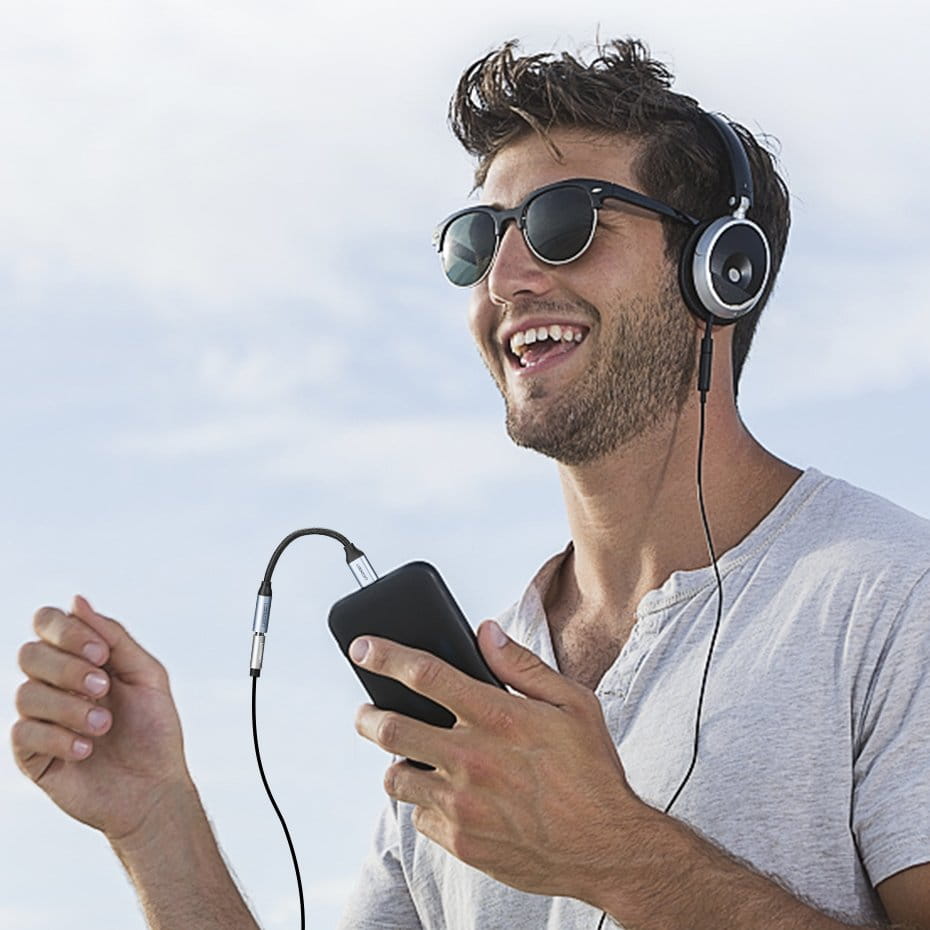 Ugreen Kabel / Adapter Miniklinke auf USB-C Kopfhörer Adapter, 10cm, Grau