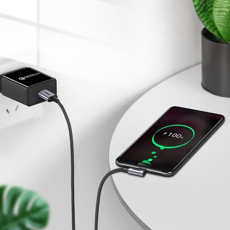 Winkelkabel Ugreen USB-A / USB-C Quick Charge 3.0 2 m, Grau