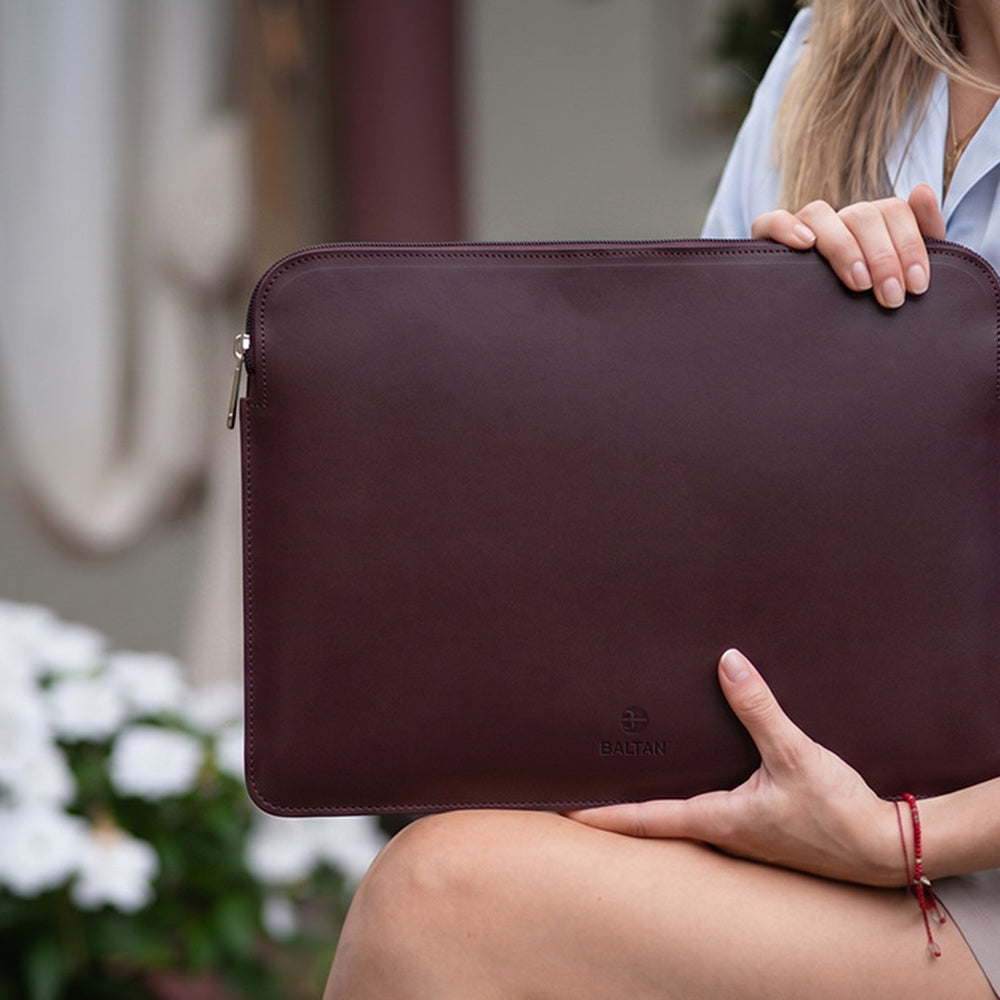 Hülle für Apple MacBook Air 15.3 [M5] 2026, Baltan Sleeve Zip, Burgunderrot (4/8)