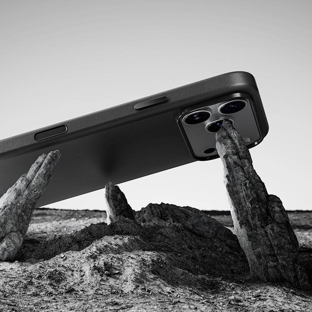 Hülle für iPhone 18 Pro Max, Benks Magnetic Vita Pro Silicone MagSafe, Schwarz (7/10)