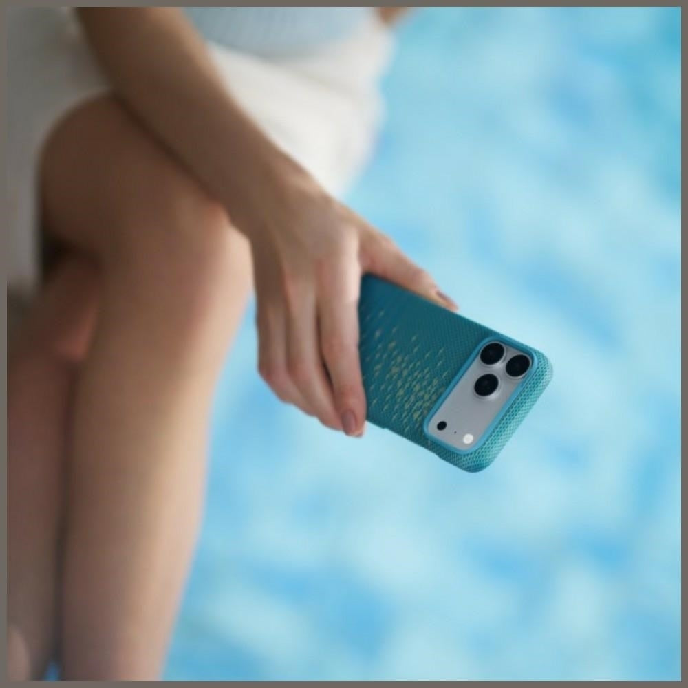 Aramid Handyhülle für iPhone 18 Pro Max / 17 Pro Max, PITAKA Ultra-Slim Case mit MagSafe, Blau und Grün mit Kevlar (6/12)