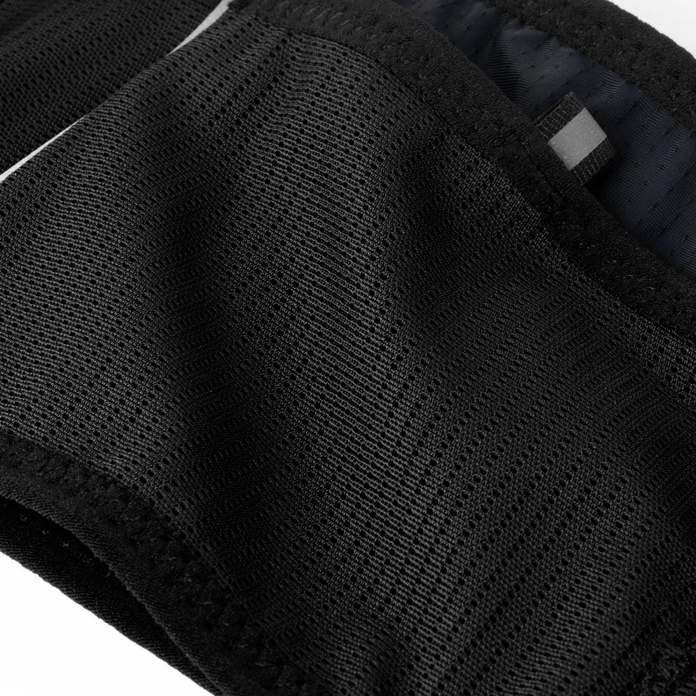 Hüfttasche zum Laufen, Spigen A712 Dynamic Shield Waist Bag M, Schwarz