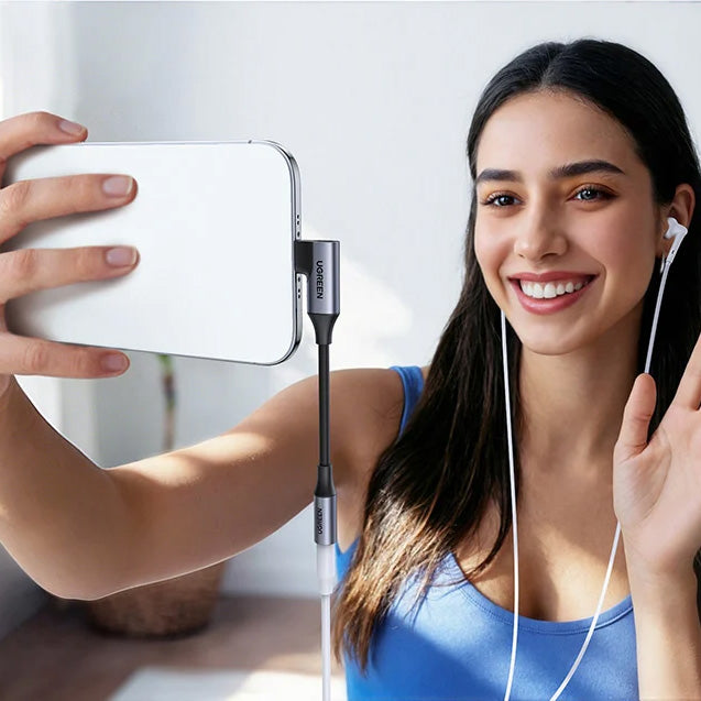 Ugreen Kabel / Adapter Audio USB-C auf 3.5 mm Klinke, Ugreen CM991, 10 cm, Grau