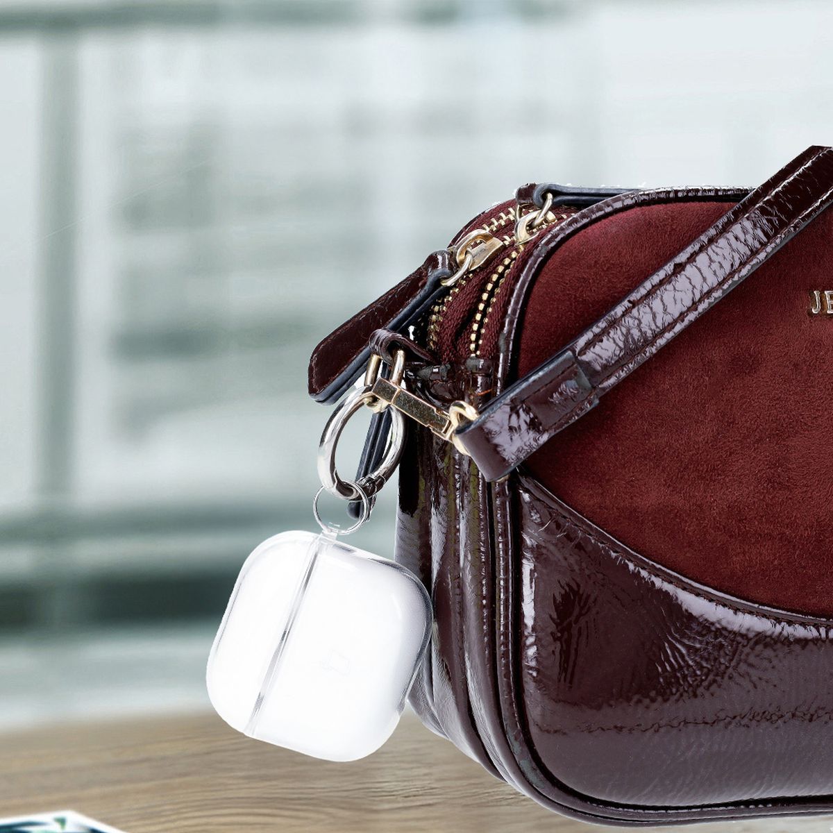 Elastische Hülle mit Karabiner für AirPods 4, Bizon Case Headphone Clear, Transparent
