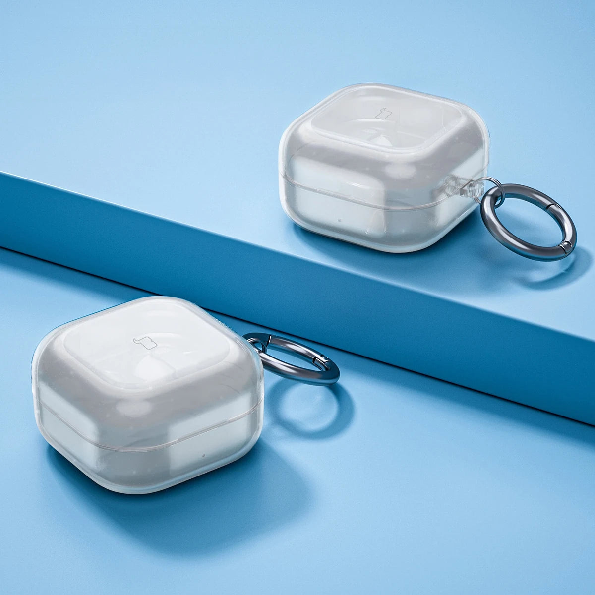 Elastische Hülle mit Karabiner für Galaxy Buds 4 / 4 Pro, Bizon Case Headphone Clear, Transparent und Glitzernd