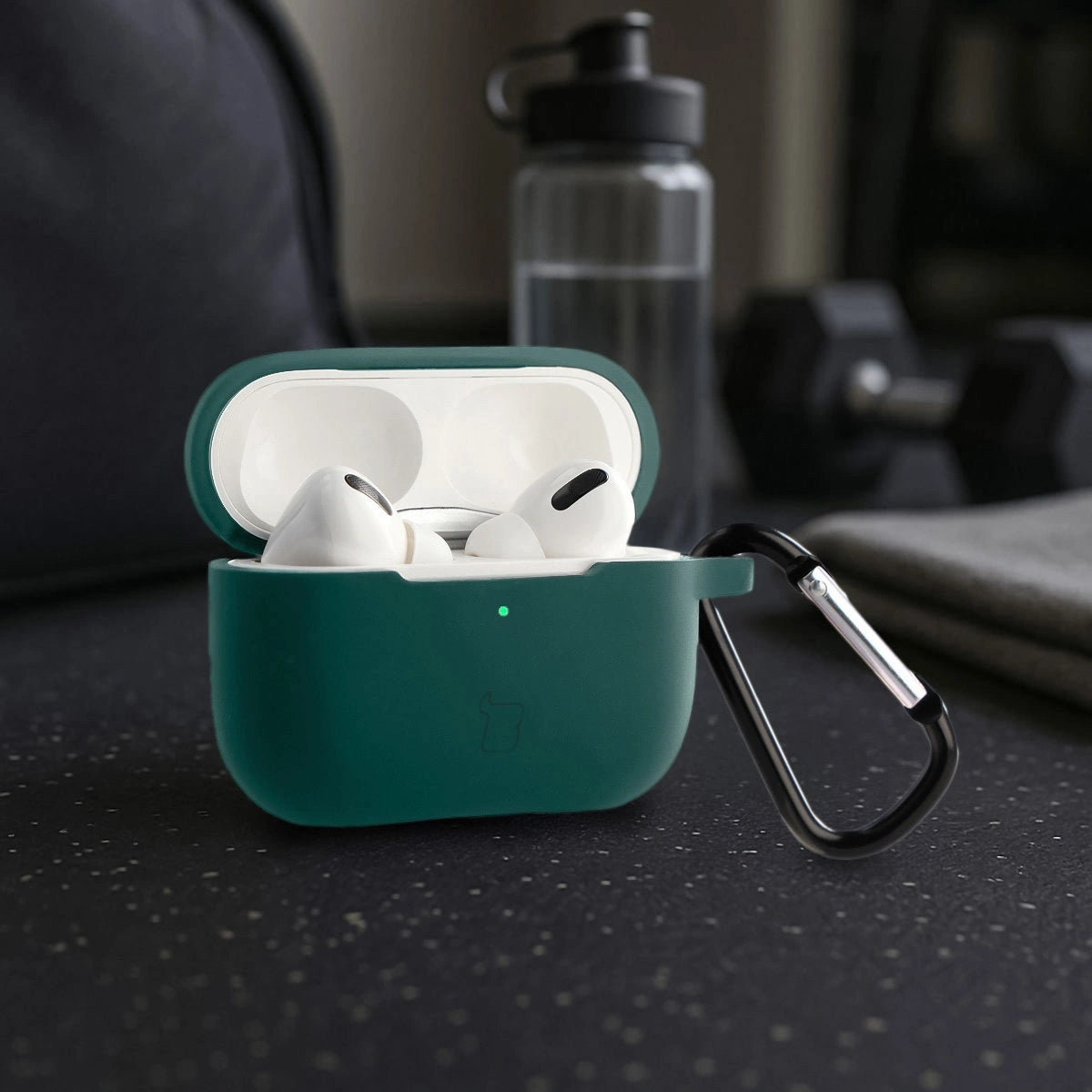 Silikonhülle mit Karabiner für AirPods Pro 2, Bizon Case Headphone Silicone, Dunkelgrün
