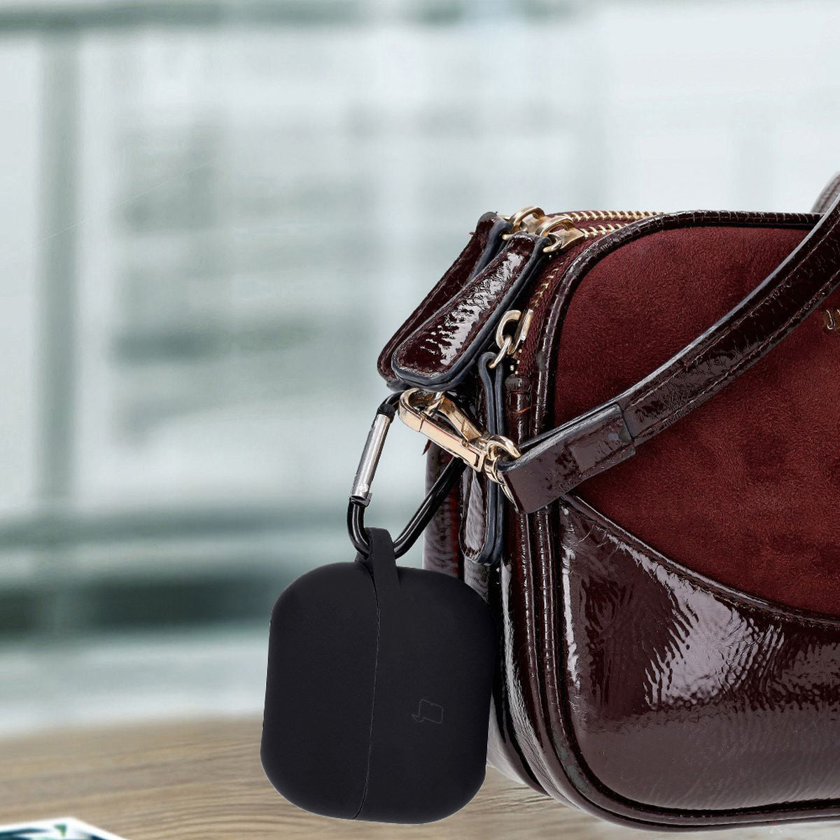 Silikonhülle mit Karabiner für Galaxy Buds 3/3 Pro/3 FE, Bizon Case Headphone Silicone, Schwarz