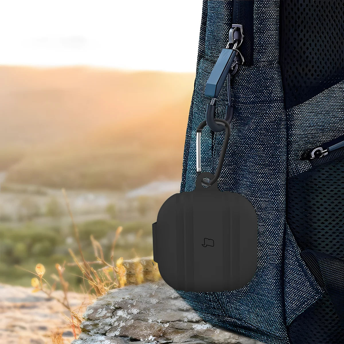 Silikonhülle mit Karabiner für Galaxy Buds 4 / 4 Pro, Bizon Case Headphone Silicone, Schwarz