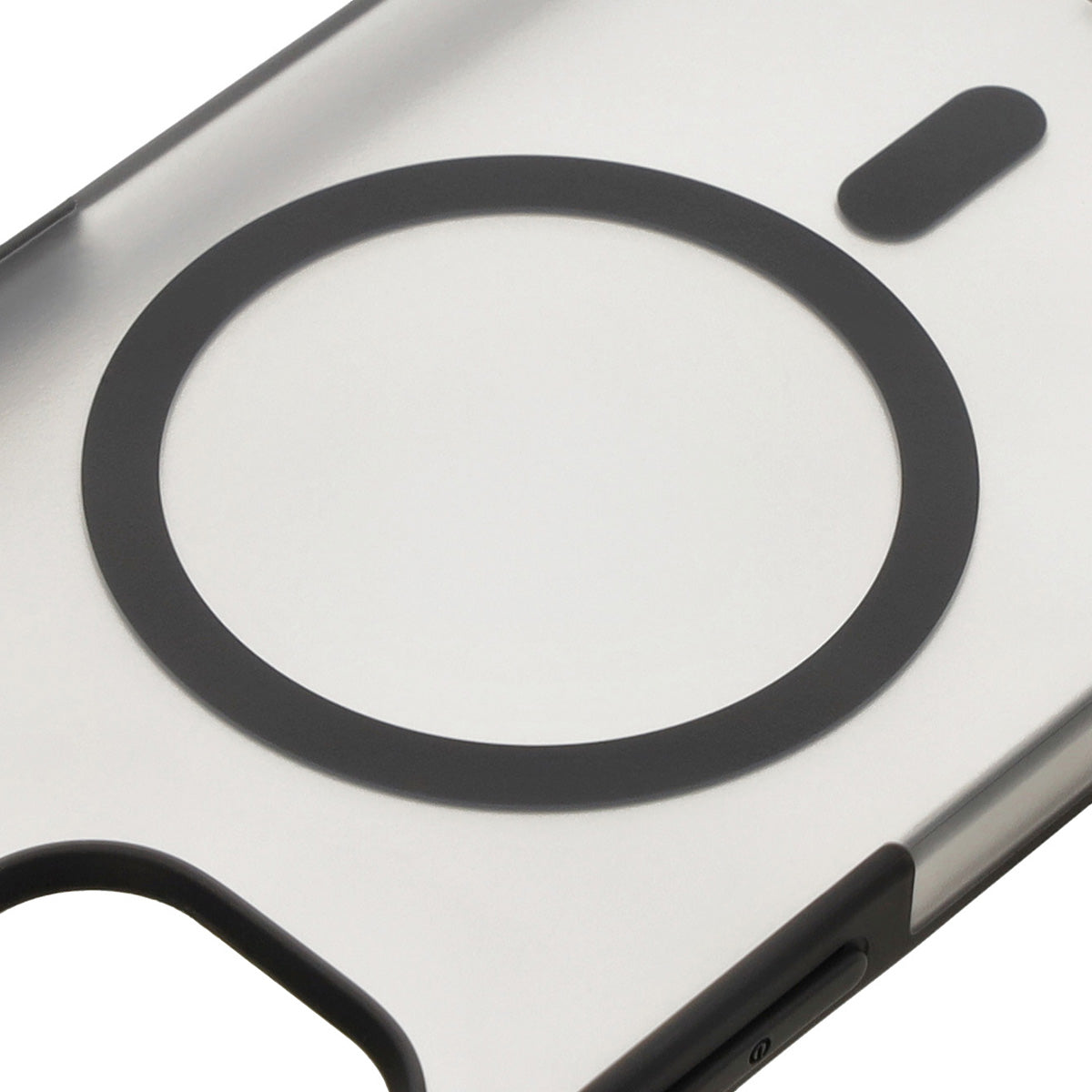 Handyhülle mit Magnetring für iPhone 14 / Phone 13, Bizon Case MatteO, Semitransparent mit schwarzem Rand