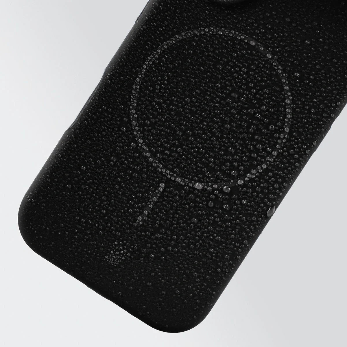 Silikon Handyhülle mit Magnetring für iPhone 15 Pro, Bizon Soft Case Magnetic, Schwarz