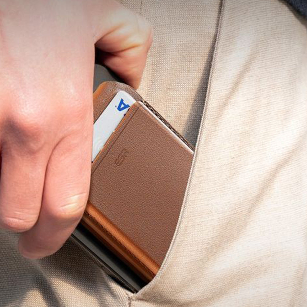 Kartenhalter mit Ständer und RFID-Schutz, ESR Magnetic Wallet Stand mit MagSafe, Braun