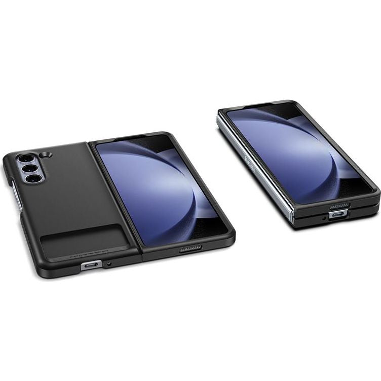 Schutzhülle Spigen Slim Armor Slot für Galaxy Z Fold5, Schwarz